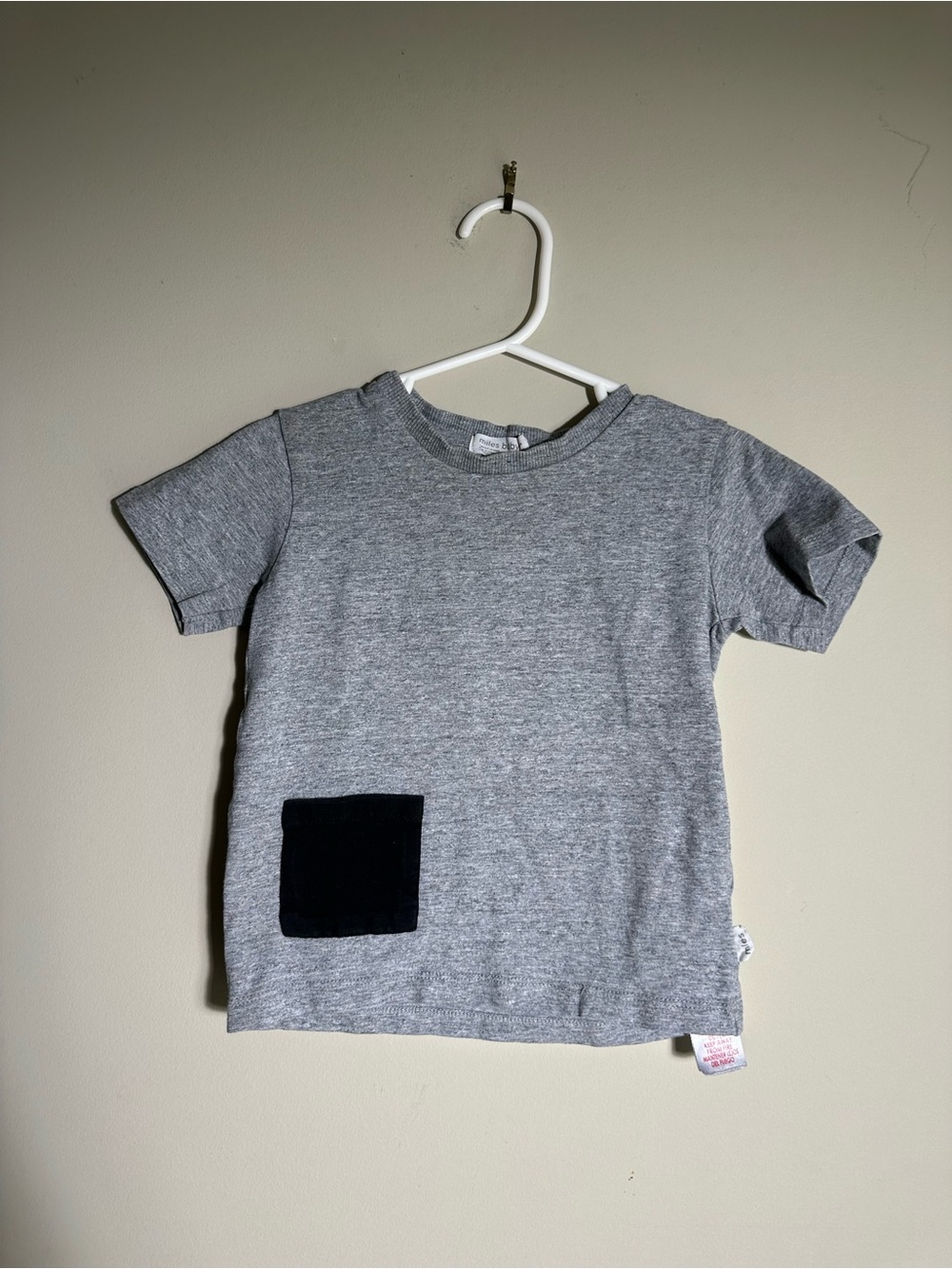 Miles baby Kids Short Sleeve Grey Tee with Black Pocket